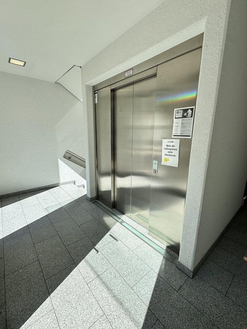 Prodej bytu 3+kk 98 m², Zaystr. 2/4, Rastatt, Bádensko-Württembersko Prodej bytu 3+kk 98 m², Zaystr. 2/4, Rastatt, Bádensko-Württembersko