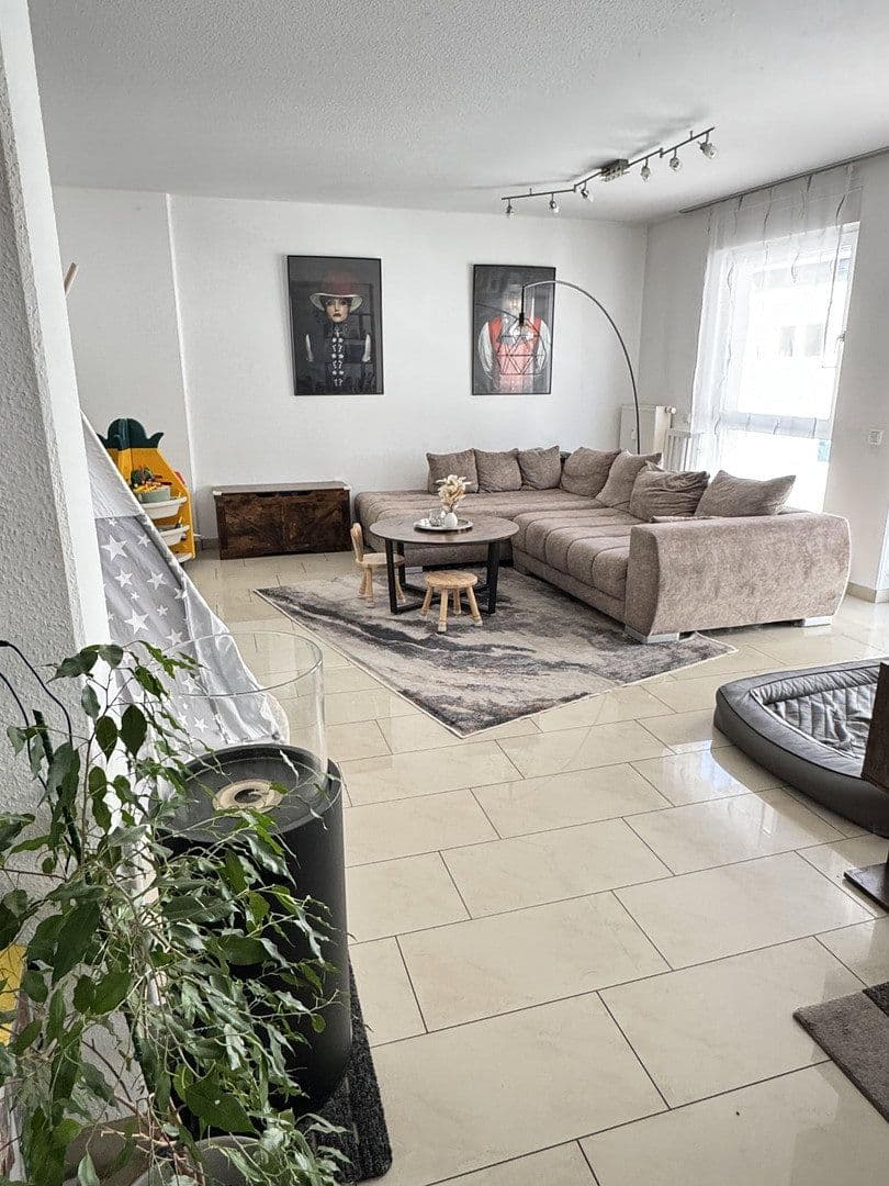 Prodej bytu 3+kk 98 m², Zaystr. 2/4, Rastatt, Bádensko-Württembersko Prodej bytu 3+kk 98 m², Zaystr. 2/4, Rastatt, Bádensko-Württembersko