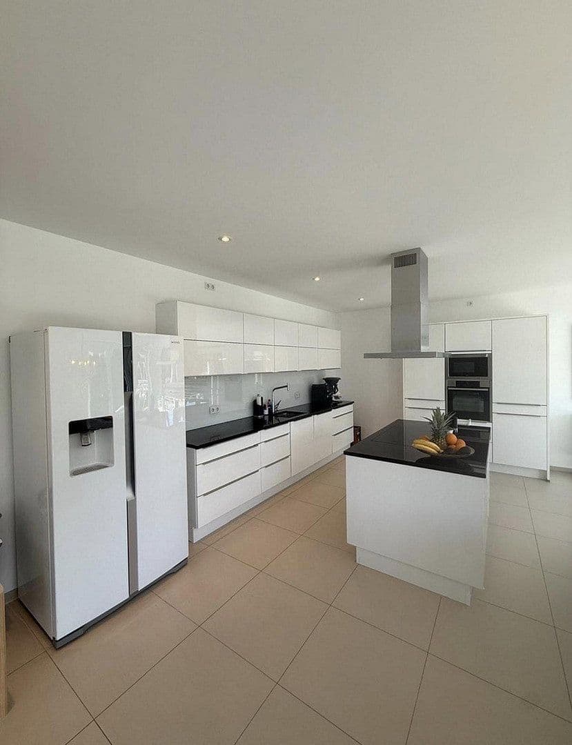 Prodej domu 221 m², pozemek 575 m², Wennigsen (Deister), Dolní Sasko Prodej domu 221 m², pozemek 575 m², Wennigsen (Deister), Dolní Sasko