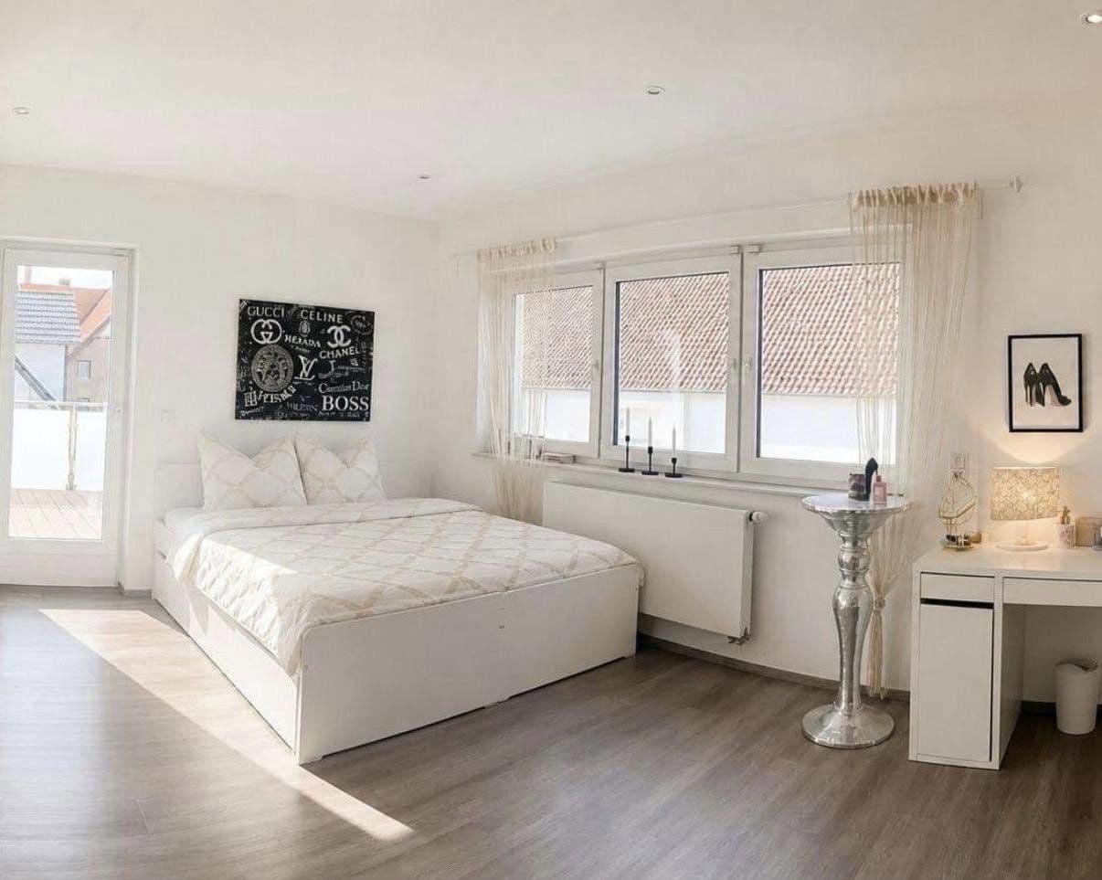 Prodej domu 221 m², pozemek 575 m², Wennigsen (Deister), Dolní Sasko Prodej domu 221 m², pozemek 575 m², Wennigsen (Deister), Dolní Sasko
