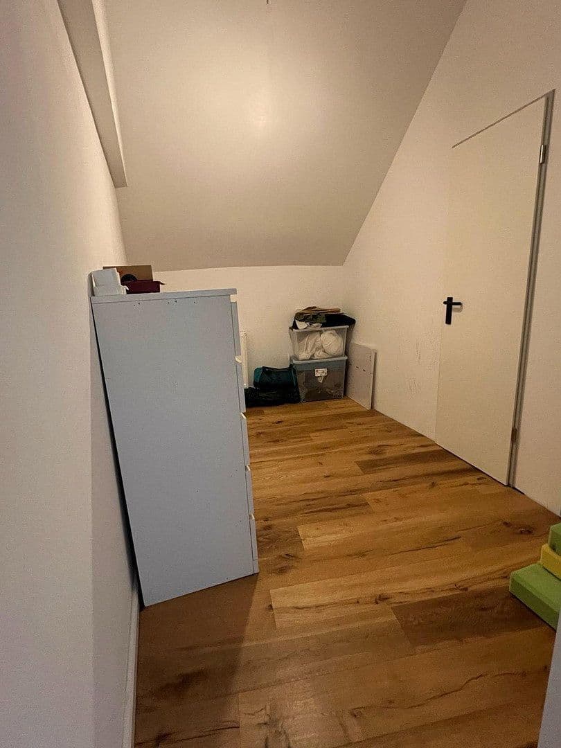 Prodej domu 169 m², pozemek 307 m², Ober-Ramstadt, Hessen Prodej domu 169 m², pozemek 307 m², Ober-Ramstadt, Hessen