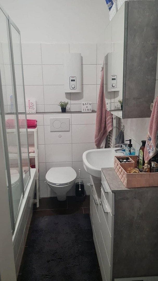 Pronájem bytu 3+kk 57 m², Am Roten Haus 29, Essen, Severní Porýní-Vestfálsko Pronájem bytu 3+kk 57 m², Am Roten Haus 29, Essen, Severní Porýní-Vestfálsko