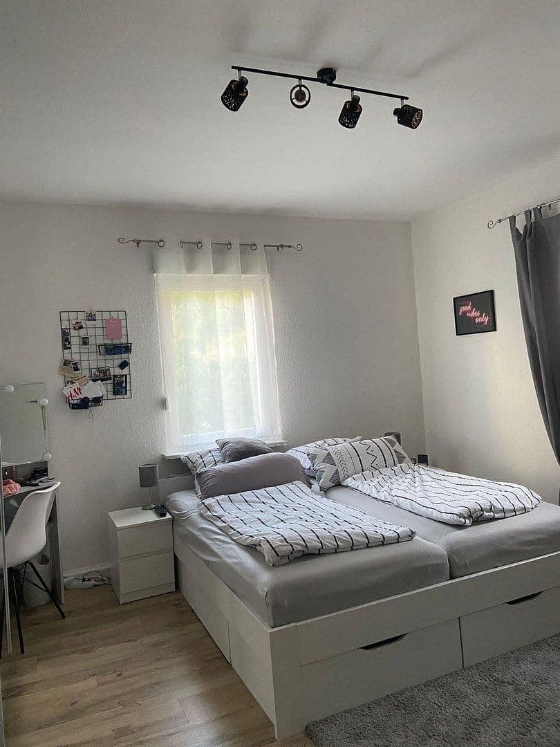 Pronájem bytu 2+kk 60 m², Heidenheim an der Brenz, Bádensko-Württembersko Pronájem bytu 2+kk 60 m², Heidenheim an der Brenz, Bádensko-Württembersko