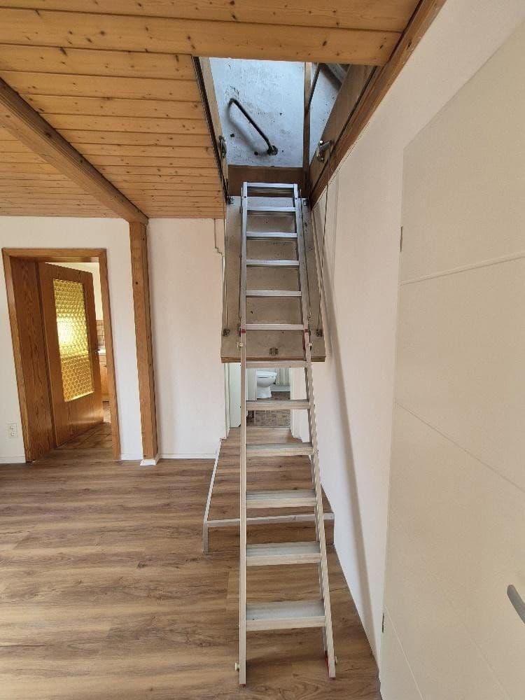 Pronájem domu 93 m², pozemek 80 m², Ludwigsburg, Bádensko-Württembersko Pronájem domu 93 m², pozemek 80 m², Ludwigsburg, Bádensko-Württembersko