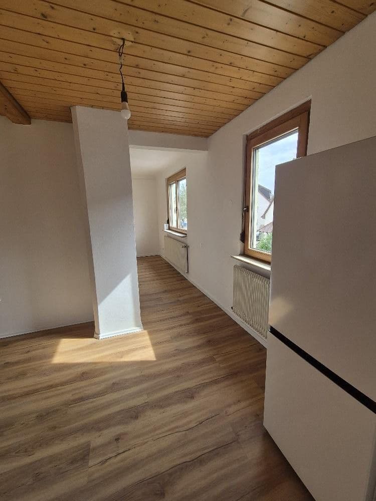 Pronájem domu 93 m², pozemek 80 m², Ludwigsburg, Bádensko-Württembersko Pronájem domu 93 m², pozemek 80 m², Ludwigsburg, Bádensko-Württembersko