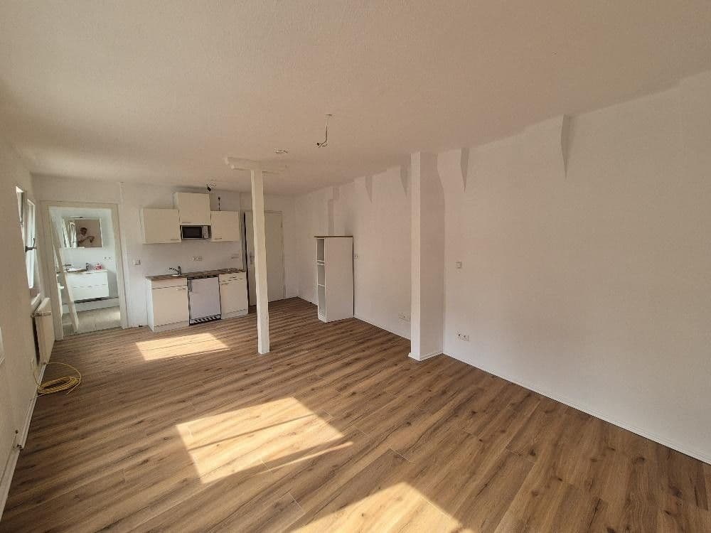 Pronájem domu 93 m², pozemek 80 m², Ludwigsburg, Bádensko-Württembersko Pronájem domu 93 m², pozemek 80 m², Ludwigsburg, Bádensko-Württembersko