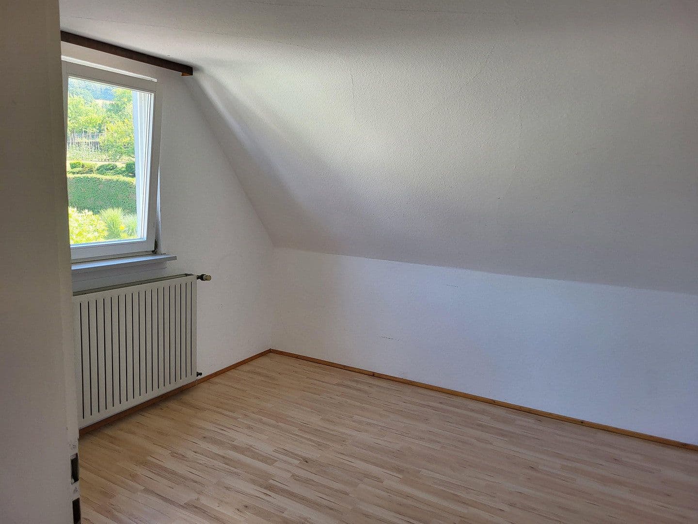 Pronájem bytu 3+1 59 m², Baden-Baden, Bádensko-Württembersko Pronájem bytu 3+1 59 m², Baden-Baden, Bádensko-Württembersko
