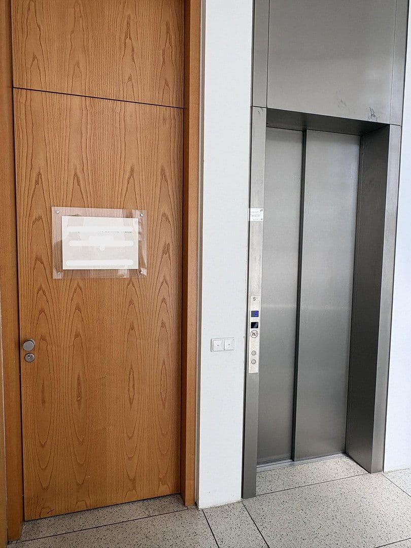 Pronájem kanceláře 42 m², In der Sürst 3, Bonn, Severní Porýní-Vestfálsko Pronájem kanceláře 42 m², In der Sürst 3, Bonn, Severní Porýní-Vestfálsko