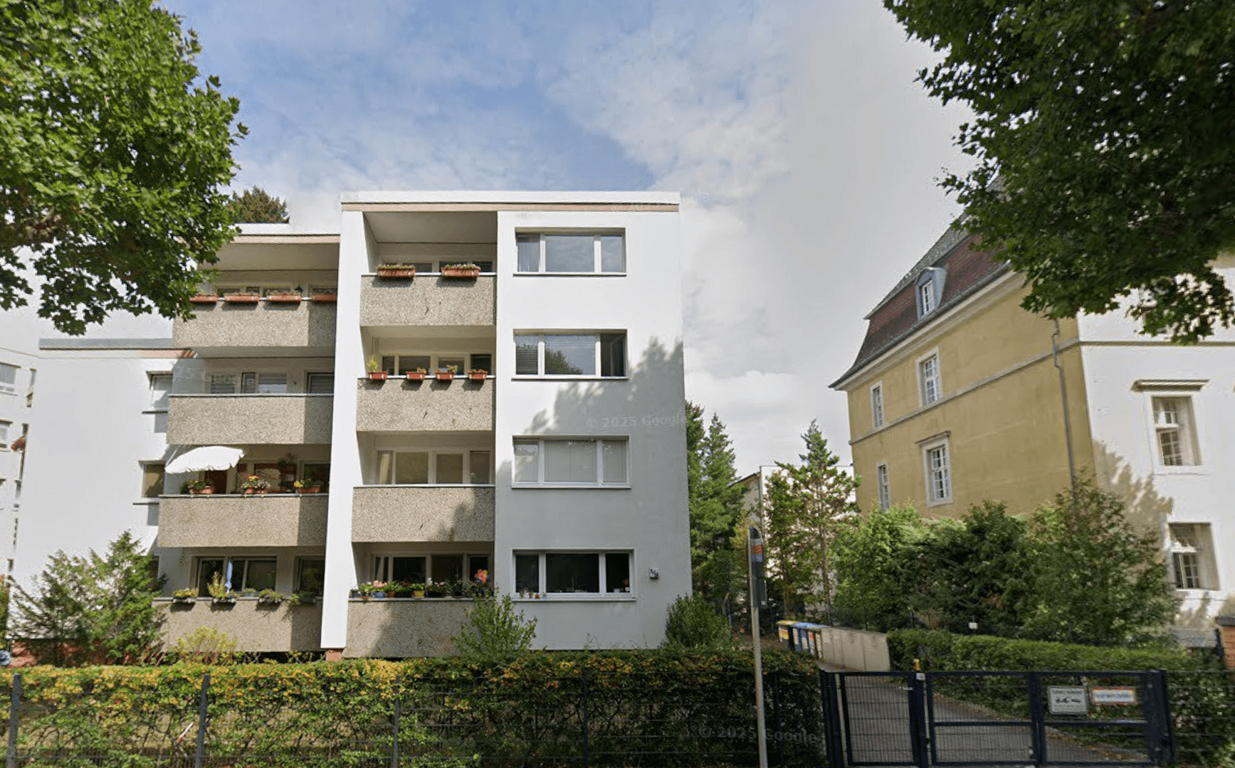 Prodej bytu 2+1 64 m², Lentzeallee 6, Berlin, Berlín Prodej bytu 2+1 64 m², Lentzeallee 6, Berlin, Berlín