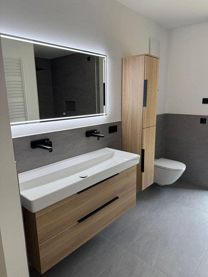 Pronájem bytu 3+kk 82 m², Binswanger Straße 4, Neckarsulm, Bádensko-Württembersko Pronájem bytu 3+kk 82 m², Binswanger Straße 4, Neckarsulm, Bádensko-Württembersko