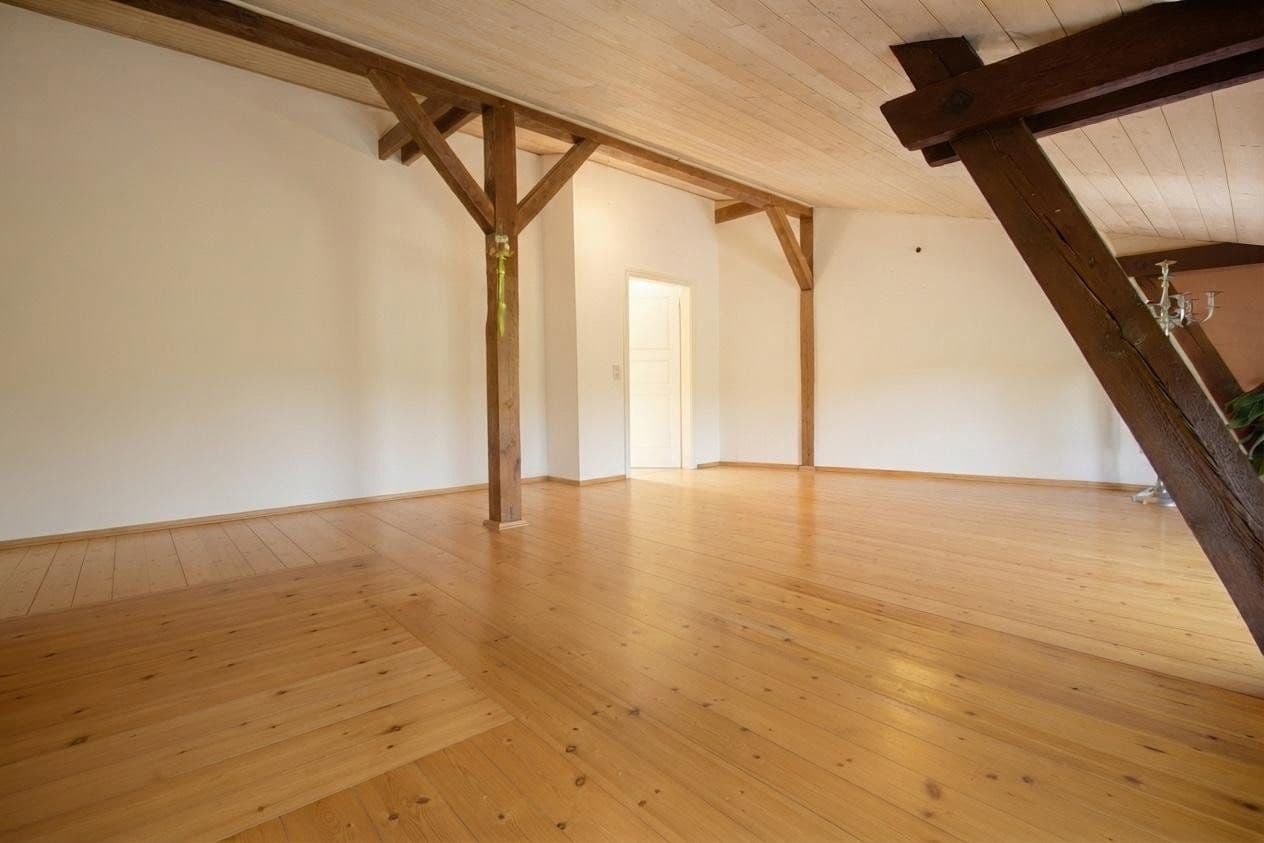 Prodej domu 706 m², pozemek 3.211 m², Dorfstraße 16a, Mölln, Mecklenburg-Vorpommern Prodej domu 706 m², pozemek 3.211 m², Dorfstraße 16a, Mölln, Mecklenburg-Vorpommern