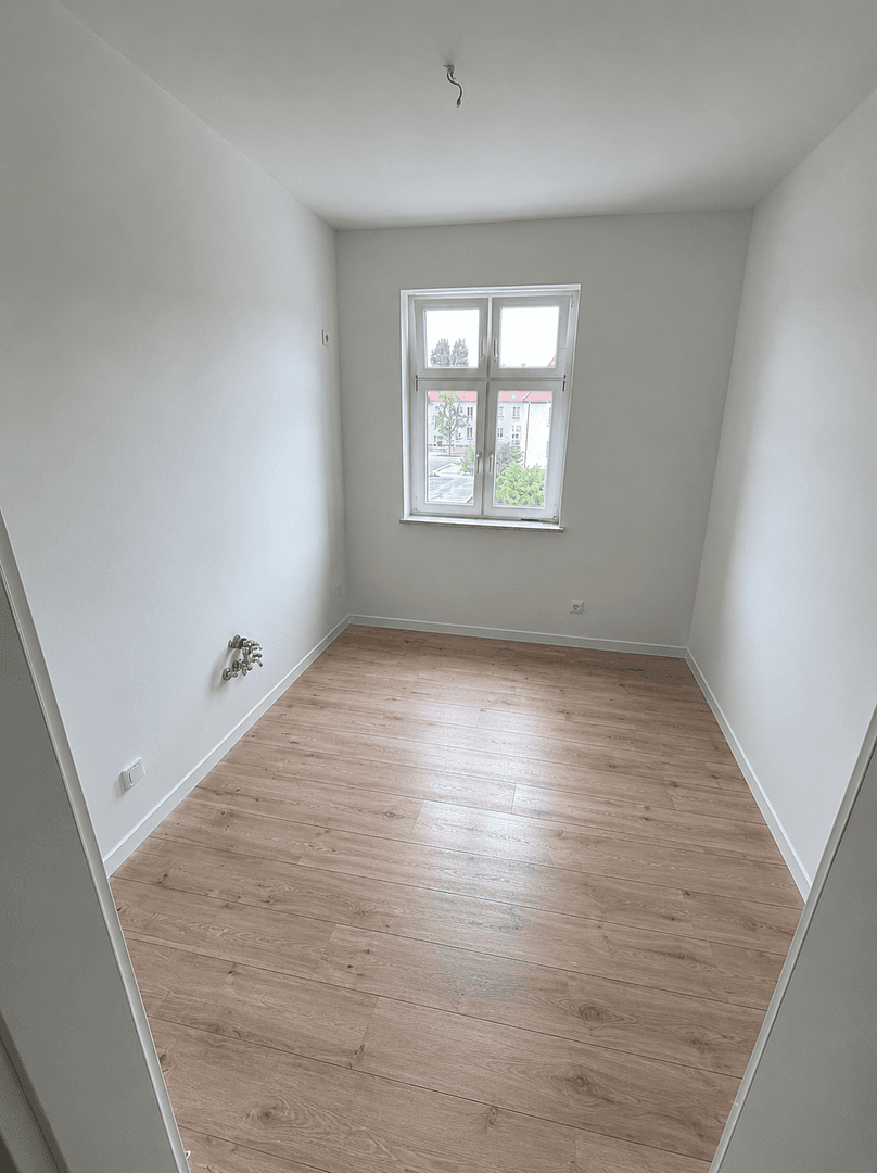 Pronájem bytu 4+1 85 m², Friedensstraße 23, Bitterfeld-Wolfen, Sasko-Anhaltsko Pronájem bytu 4+1 85 m², Friedensstraße 23, Bitterfeld-Wolfen, Sasko-Anhaltsko