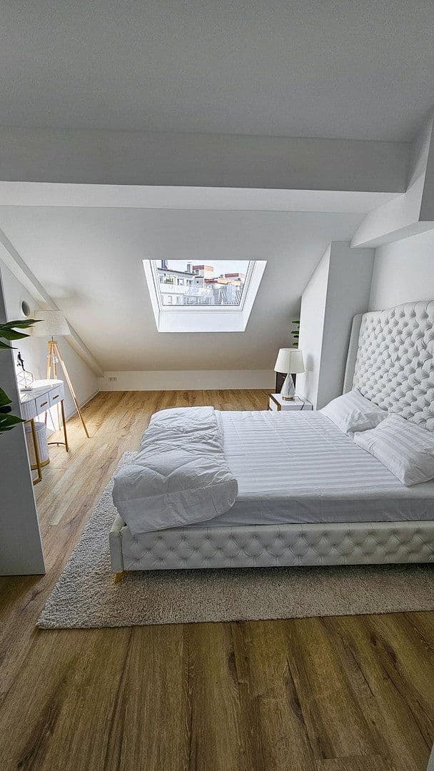 Prodej bytu 2+1 74 m², Reismühlenstr. 4, München, Bavorsko Prodej bytu 2+1 74 m², Reismühlenstr. 4, München, Bavorsko