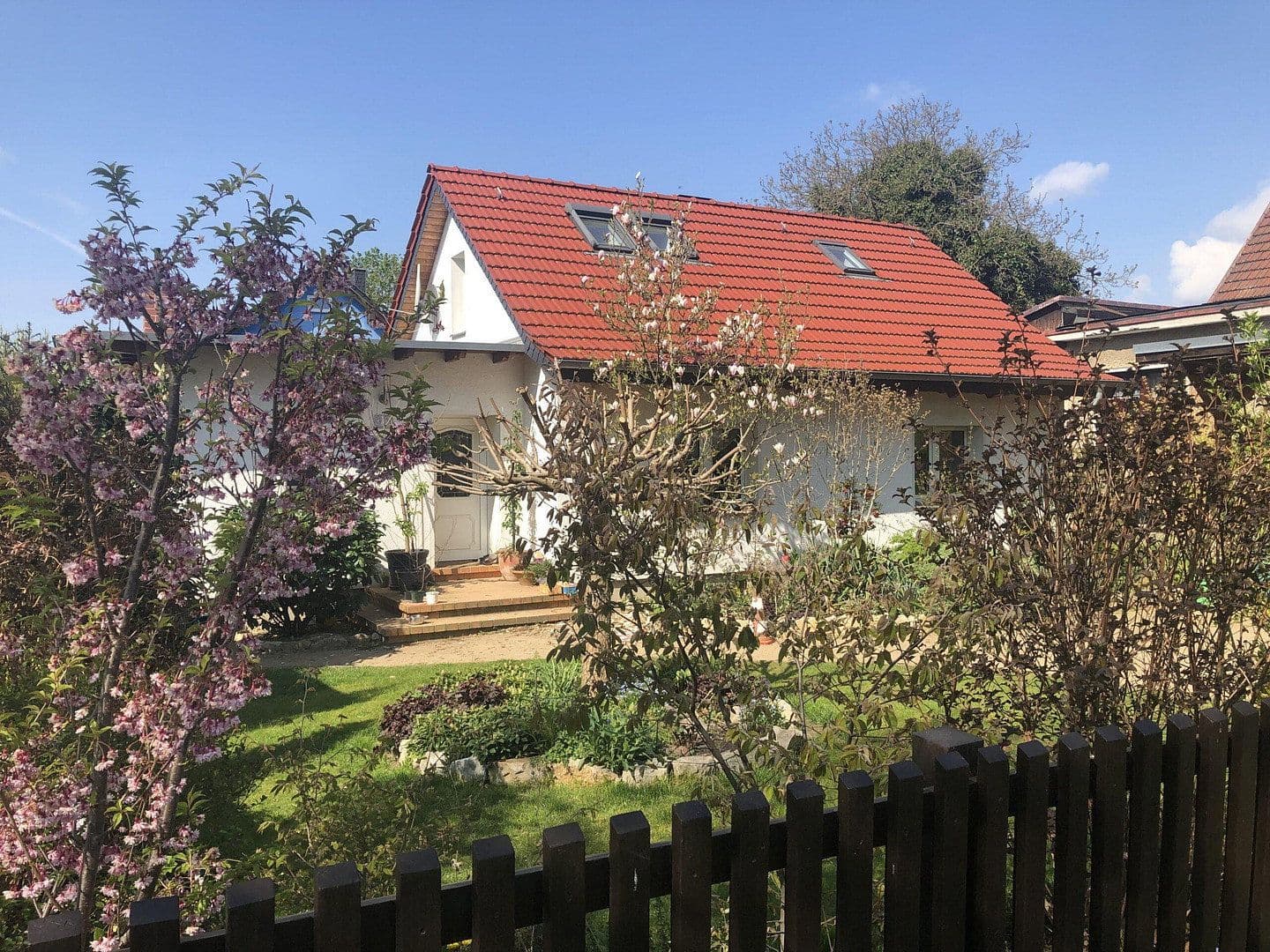Prodej domu 114 m², pozemek 470 m², Neuenhagen bei Berlin, Braniborsko Prodej domu 114 m², pozemek 470 m², Neuenhagen bei Berlin, Braniborsko