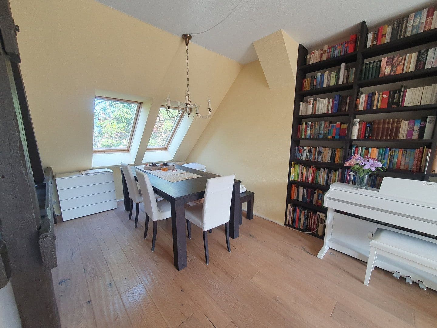 Prodej bytu 3+kk 114 m², Berlin, Berlín Prodej bytu 3+kk 114 m², Berlin, Berlín