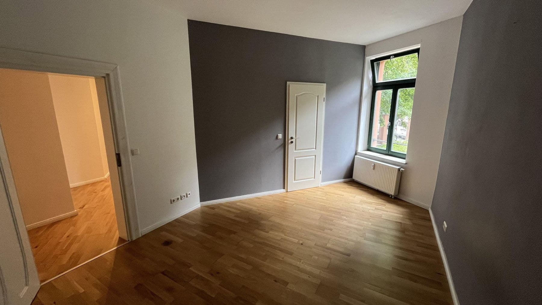 Pronájem bytu 2+1 56 m², Lutherstraße 24, Leipzig, Sasko Pronájem bytu 2+1 56 m², Lutherstraße 24, Leipzig, Sasko