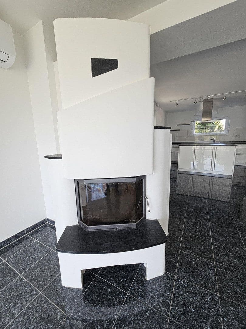 Pronájem bytu 3+1 101 m², Kusterdingen, Bádensko-Württembersko Pronájem bytu 3+1 101 m², Kusterdingen, Bádensko-Württembersko