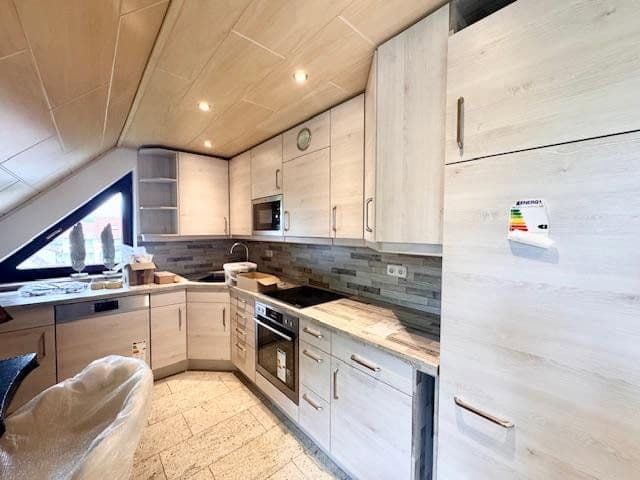 Prodej domu 363 m², pozemek 877 m², Greifenklaustraße 10, Reckendorf, Bavorsko Prodej domu 363 m², pozemek 877 m², Greifenklaustraße 10, Reckendorf, Bavorsko