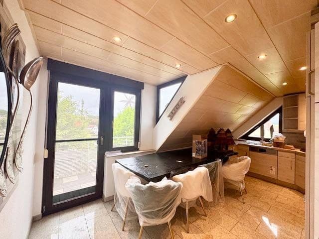 Prodej domu 363 m², pozemek 877 m², Greifenklaustraße 10, Reckendorf, Bavorsko Prodej domu 363 m², pozemek 877 m², Greifenklaustraße 10, Reckendorf, Bavorsko