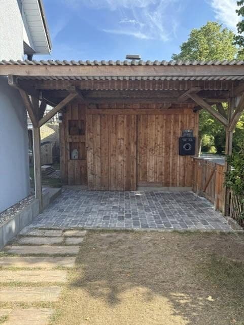 Prodej domu 126 m², pozemek 427 m², Hohenfelde, Šlesvicko-Holštýnsko Prodej domu 126 m², pozemek 427 m², Hohenfelde, Šlesvicko-Holštýnsko