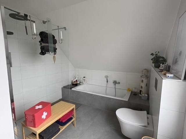 Prodej domu 126 m², pozemek 427 m², Hohenfelde, Šlesvicko-Holštýnsko Prodej domu 126 m², pozemek 427 m², Hohenfelde, Šlesvicko-Holštýnsko
