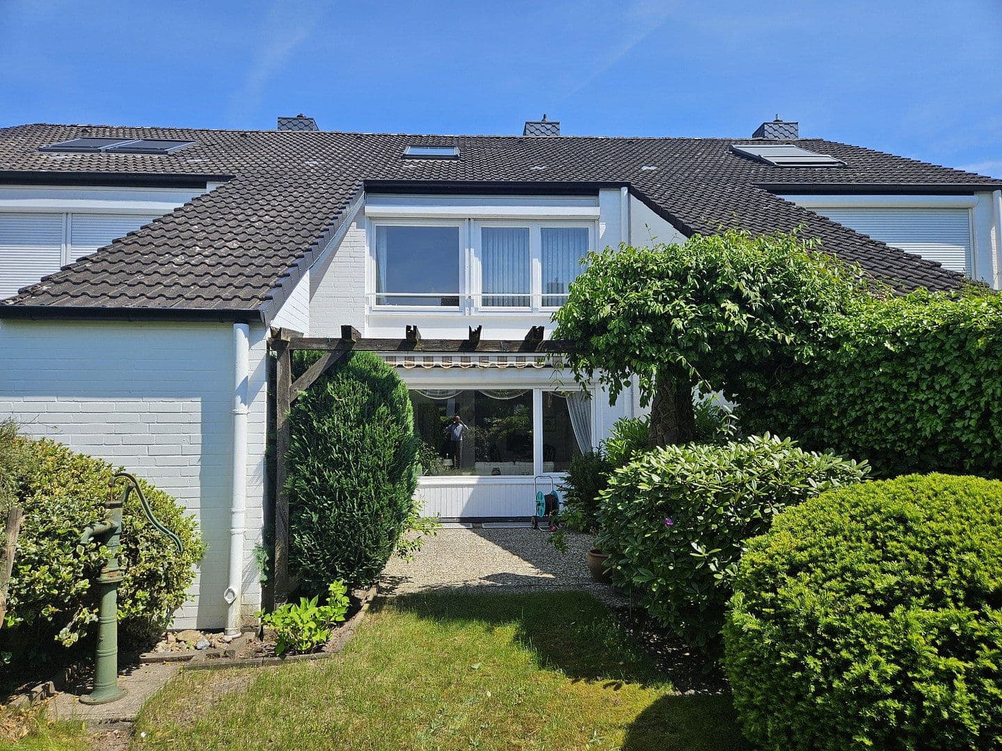 Prodej domu 121 m², pozemek 204 m², Glinde, Šlesvicko-Holštýnsko Prodej domu 121 m², pozemek 204 m², Glinde, Šlesvicko-Holštýnsko