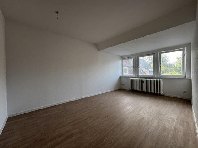 Pronájem bytu 3+1 80 m², Obere Tor Straße 13a, Dassel, Dolní Sasko Pronájem bytu 3+1 80 m², Obere Tor Straße 13a, Dassel, Dolní Sasko