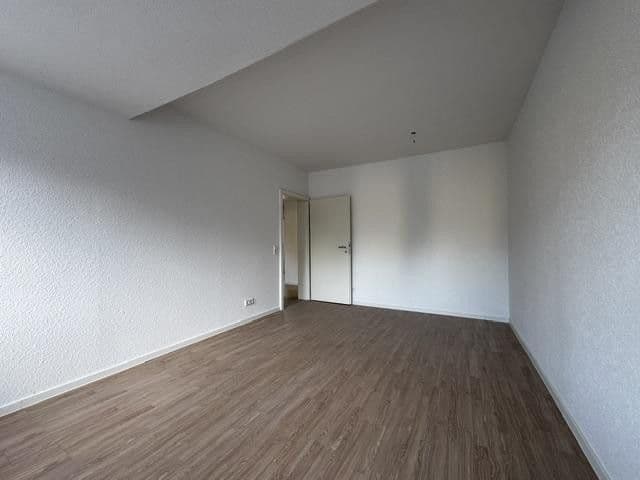 Pronájem bytu 3+1 80 m², Obere Tor Straße 13a, Dassel, Dolní Sasko Pronájem bytu 3+1 80 m², Obere Tor Straße 13a, Dassel, Dolní Sasko