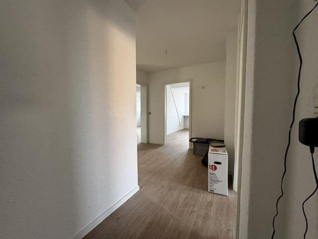 Pronájem bytu 3+1 80 m², Obere Tor Straße 13a, Dassel, Dolní Sasko Pronájem bytu 3+1 80 m², Obere Tor Straße 13a, Dassel, Dolní Sasko