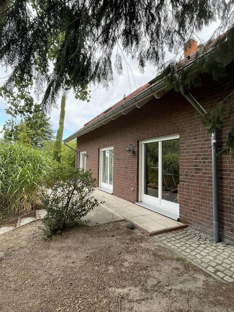 Prodej domu 180 m², pozemek 1.560 m², Müncheberg, Braniborsko Prodej domu 180 m², pozemek 1.560 m², Müncheberg, Braniborsko