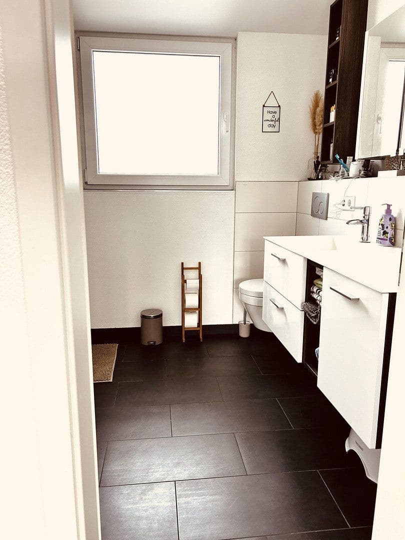 Prodej domu 190 m², pozemek 326 m², Karlsruhe, Bádensko-Württembersko Prodej domu 190 m², pozemek 326 m², Karlsruhe, Bádensko-Württembersko