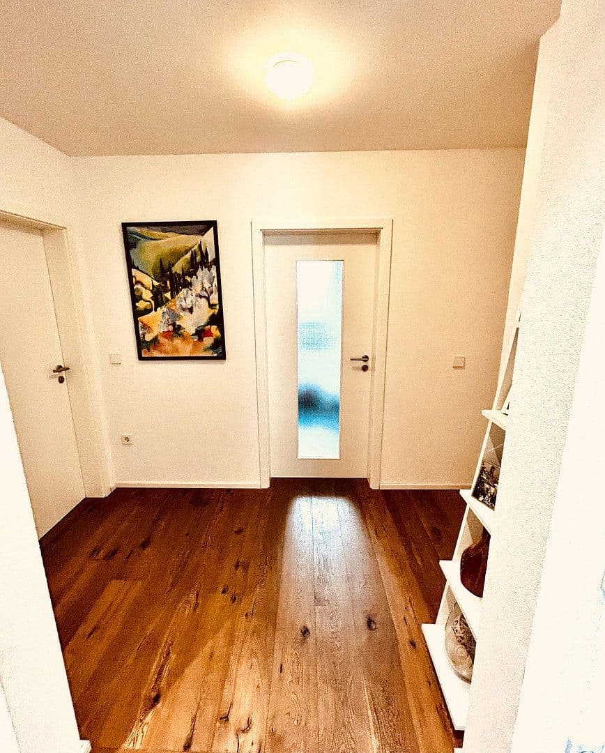 Prodej domu 190 m², pozemek 326 m², Karlsruhe, Bádensko-Württembersko Prodej domu 190 m², pozemek 326 m², Karlsruhe, Bádensko-Württembersko