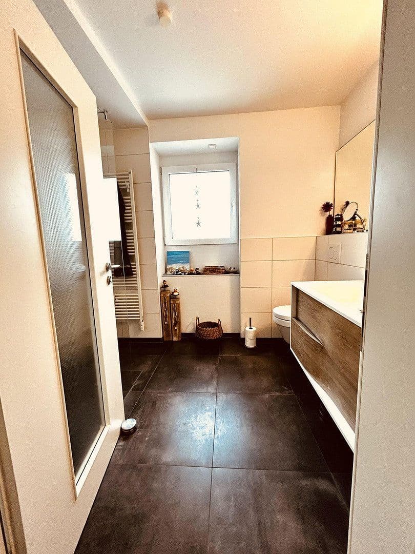 Prodej domu 190 m², pozemek 326 m², Karlsruhe, Bádensko-Württembersko Prodej domu 190 m², pozemek 326 m², Karlsruhe, Bádensko-Württembersko