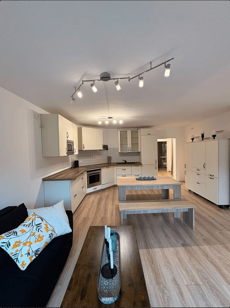Prodej bytu 1+kk 48 m², Karlsbaderstr. 17, Neusäß, Bavorsko Prodej bytu 1+kk 48 m², Karlsbaderstr. 17, Neusäß, Bavorsko