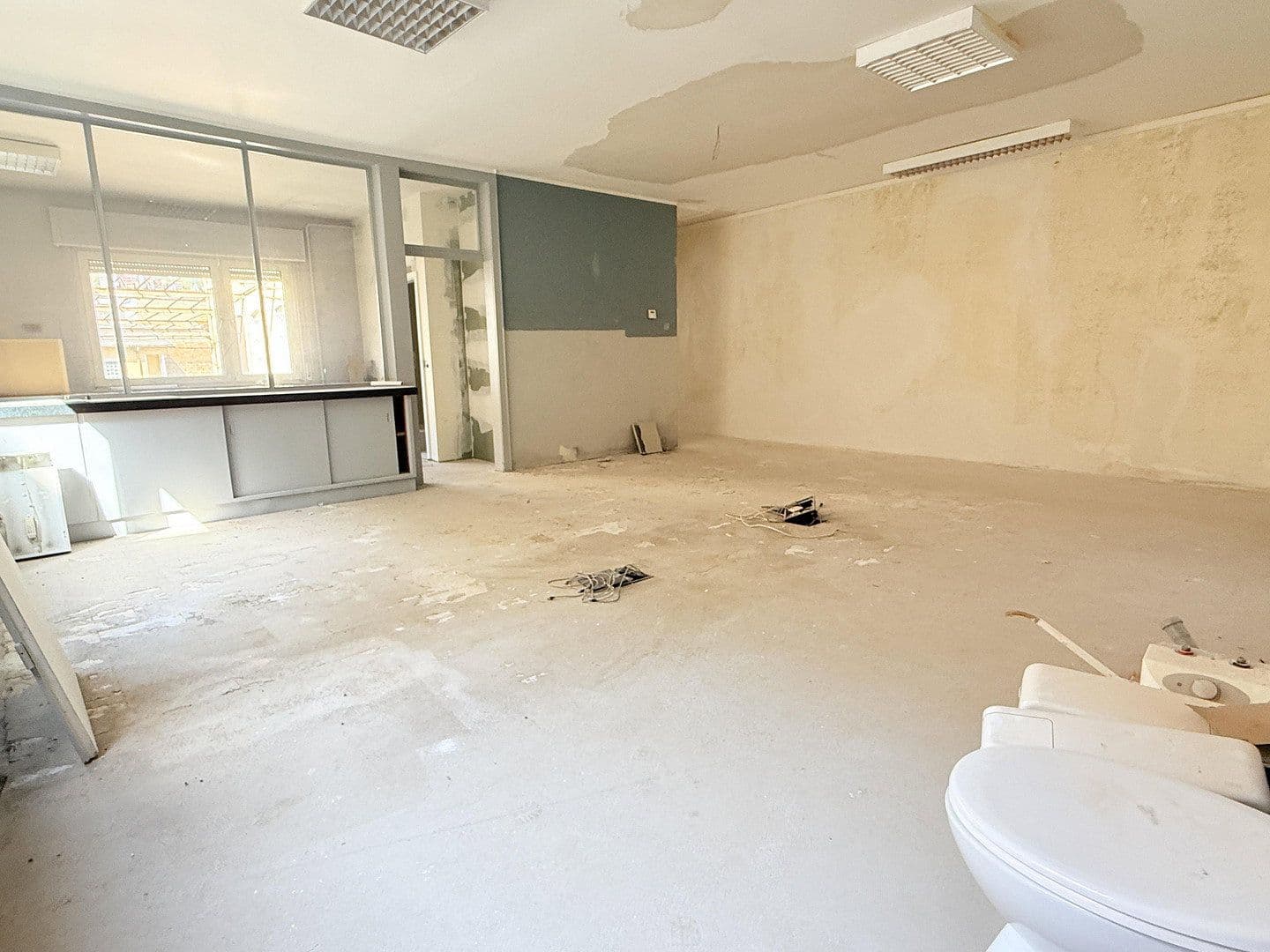Pronájem kanceláře 275 m², Schmittstr. 56, Bingen am Rhein, Porýní-Falc Pronájem kanceláře 275 m², Schmittstr. 56, Bingen am Rhein, Porýní-Falc