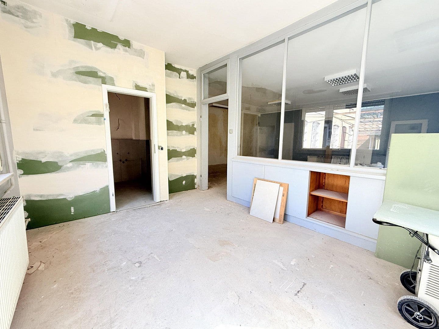 Pronájem kanceláře 275 m², Schmittstr. 56, Bingen am Rhein, Porýní-Falc Pronájem kanceláře 275 m², Schmittstr. 56, Bingen am Rhein, Porýní-Falc