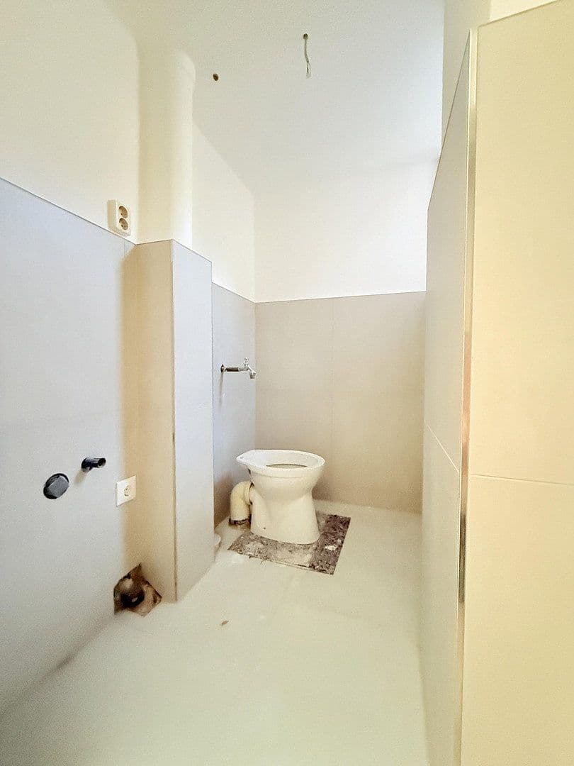 Pronájem kanceláře 275 m², Schmittstr. 56, Bingen am Rhein, Porýní-Falc Pronájem kanceláře 275 m², Schmittstr. 56, Bingen am Rhein, Porýní-Falc