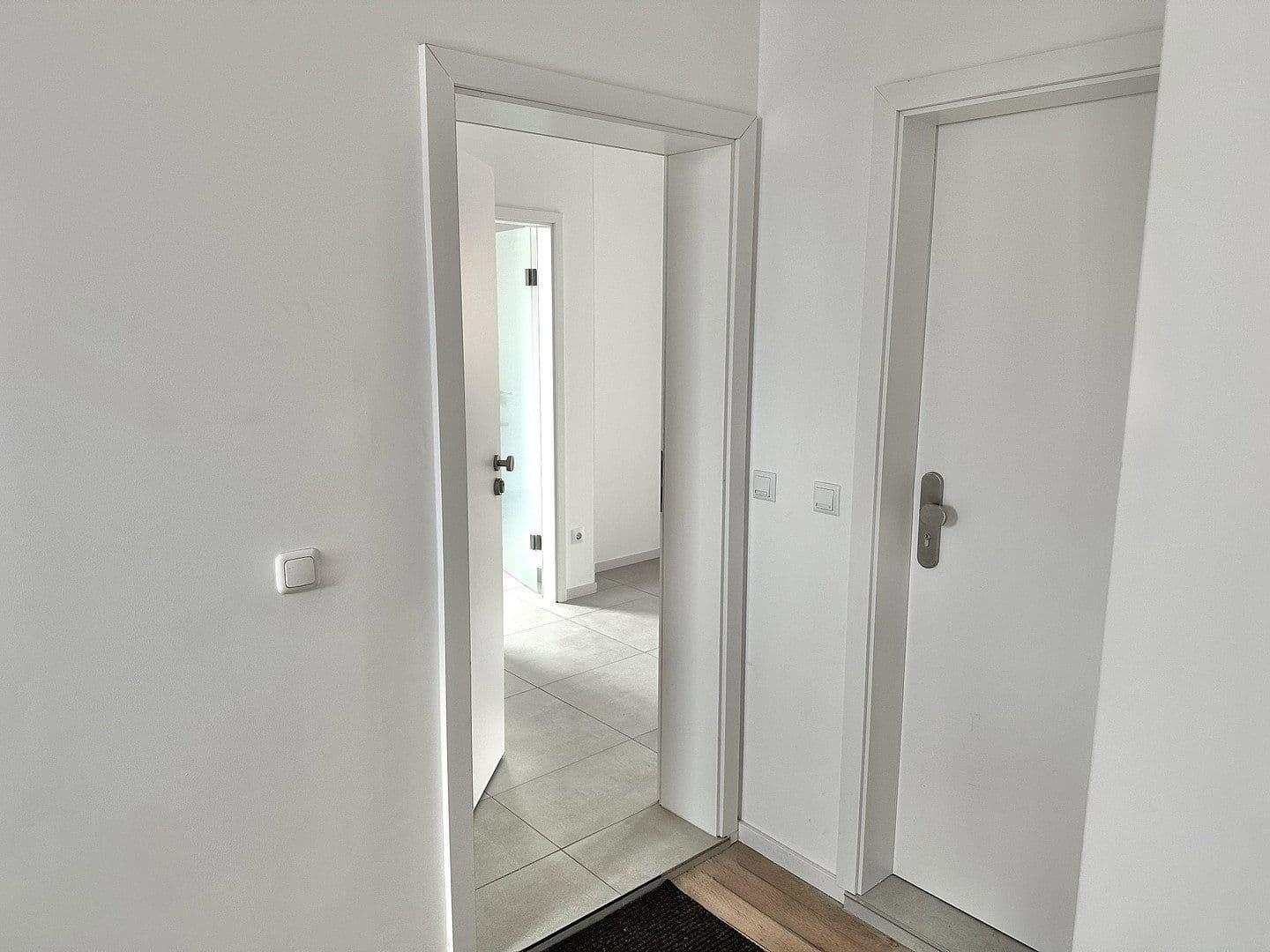 Pronájem bytu 2+1 40 m², Steuerwalder Straße 90, Hildesheim, Dolní Sasko Pronájem bytu 2+1 40 m², Steuerwalder Straße 90, Hildesheim, Dolní Sasko
