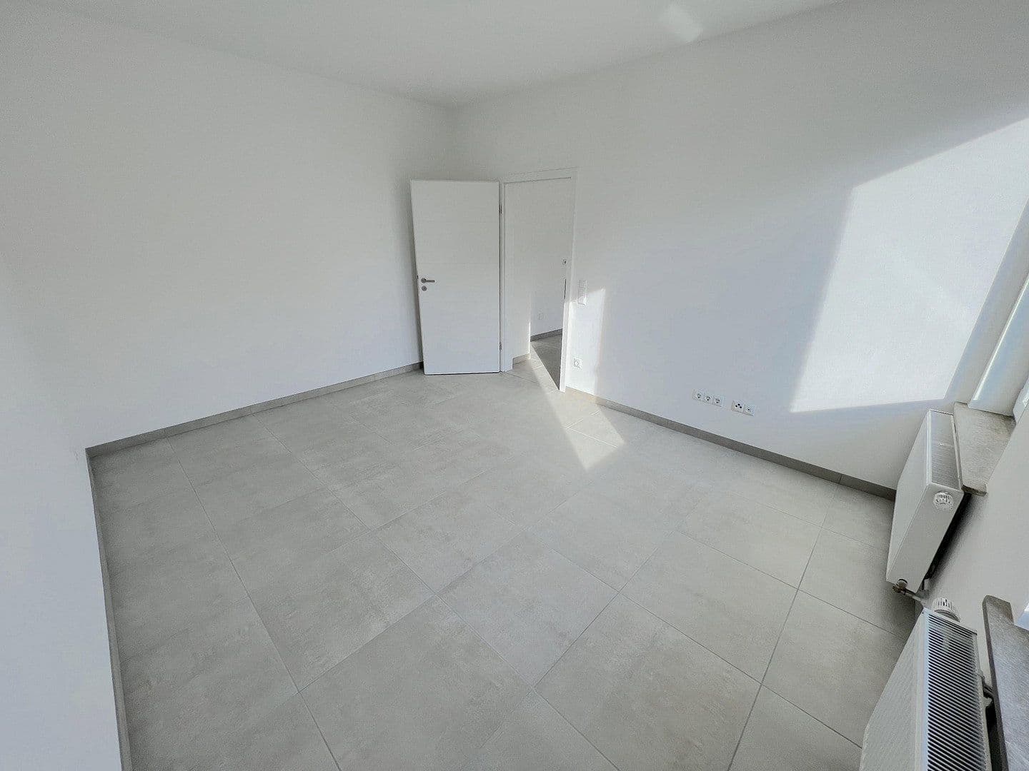 Pronájem bytu 2+1 40 m², Steuerwalder Straße 90, Hildesheim, Dolní Sasko Pronájem bytu 2+1 40 m², Steuerwalder Straße 90, Hildesheim, Dolní Sasko