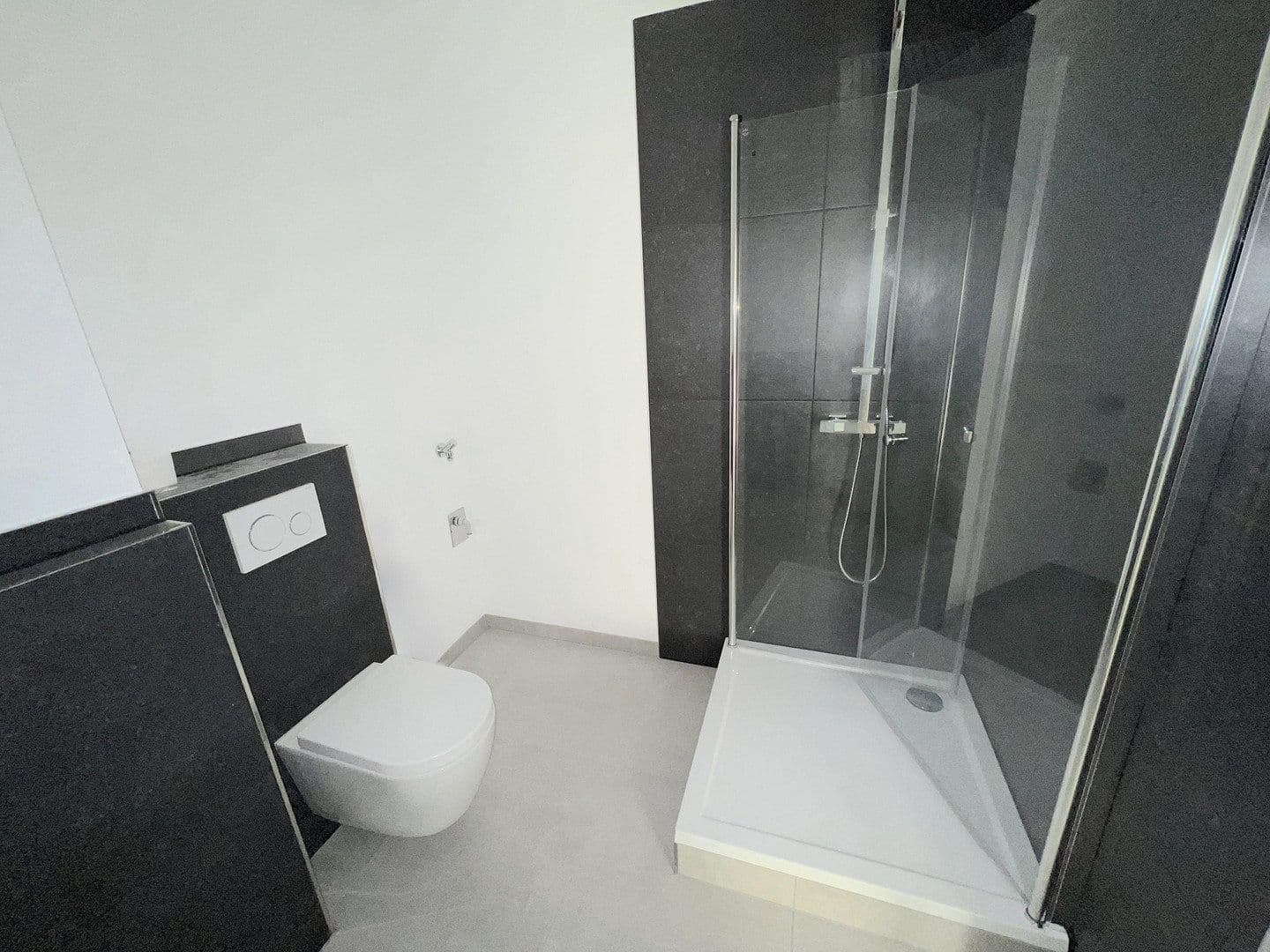 Pronájem bytu 2+1 40 m², Steuerwalder Straße 90, Hildesheim, Dolní Sasko Pronájem bytu 2+1 40 m², Steuerwalder Straße 90, Hildesheim, Dolní Sasko