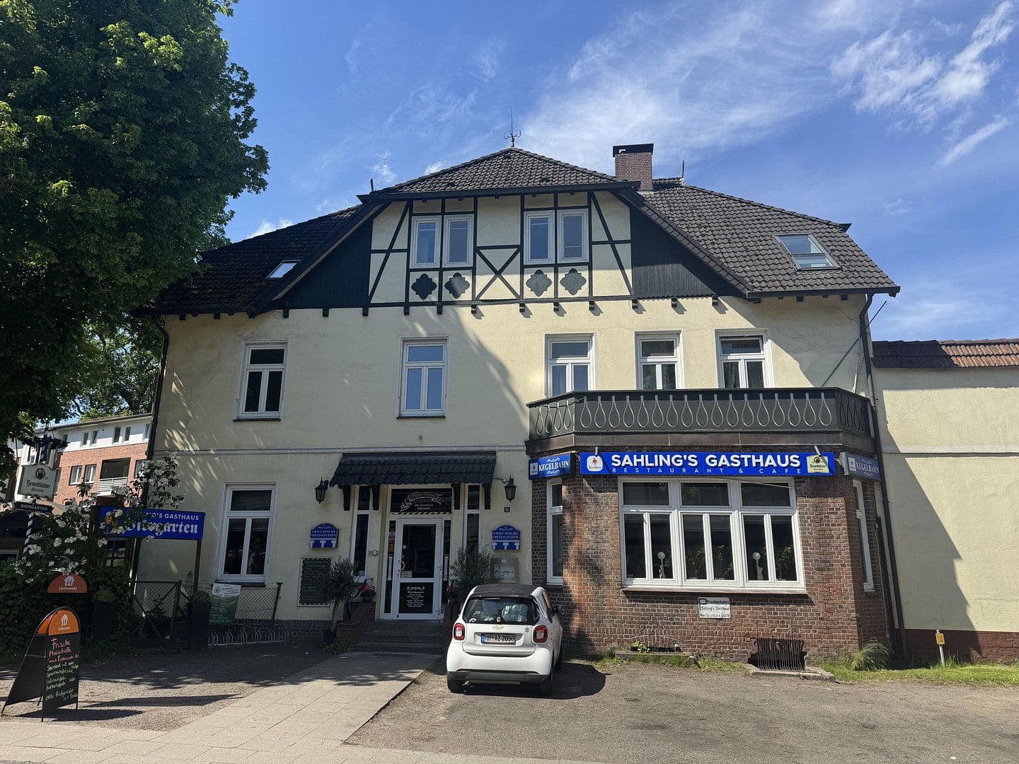 Pronájem bytu 4+1 96 m², Friedhofstraße 10, Hamburg, Hamburg Pronájem bytu 4+1 96 m², Friedhofstraße 10, Hamburg, Hamburg