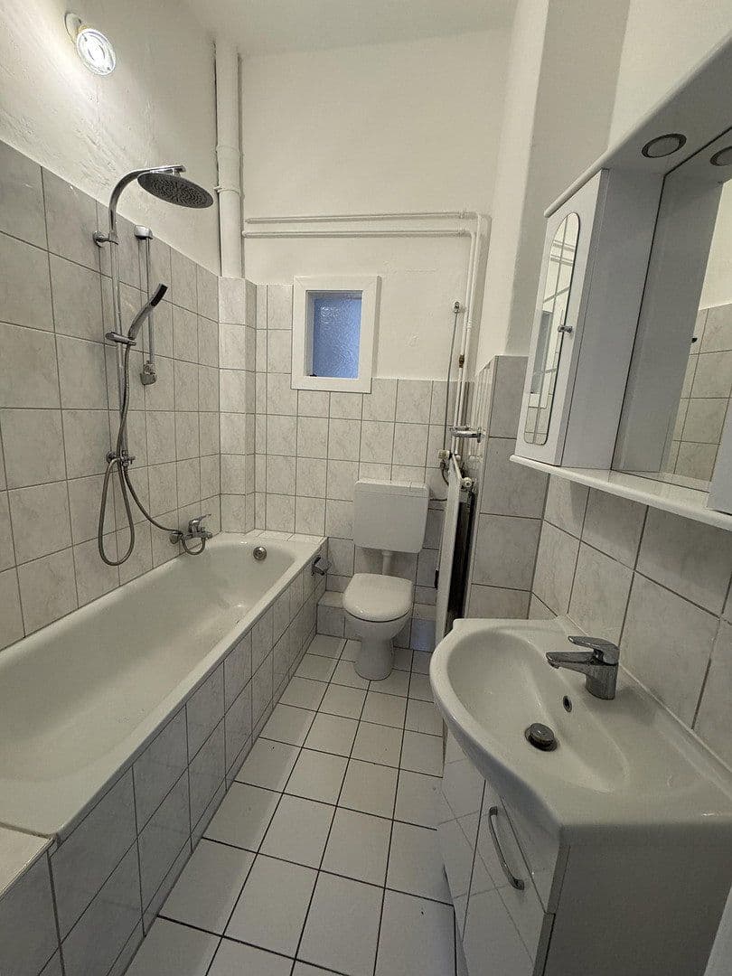 Pronájem bytu 4+1 96 m², Friedhofstraße 10, Hamburg, Hamburg Pronájem bytu 4+1 96 m², Friedhofstraße 10, Hamburg, Hamburg
