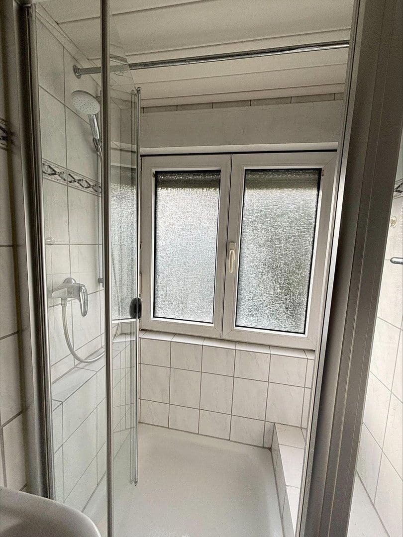Pronájem bytu 3+1 64 m², Stuttgart, Bádensko-Württembersko Pronájem bytu 3+1 64 m², Stuttgart, Bádensko-Württembersko