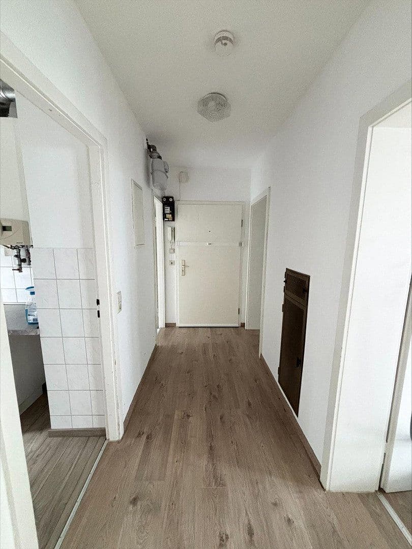 Pronájem bytu 3+1 64 m², Stuttgart, Bádensko-Württembersko Pronájem bytu 3+1 64 m², Stuttgart, Bádensko-Württembersko