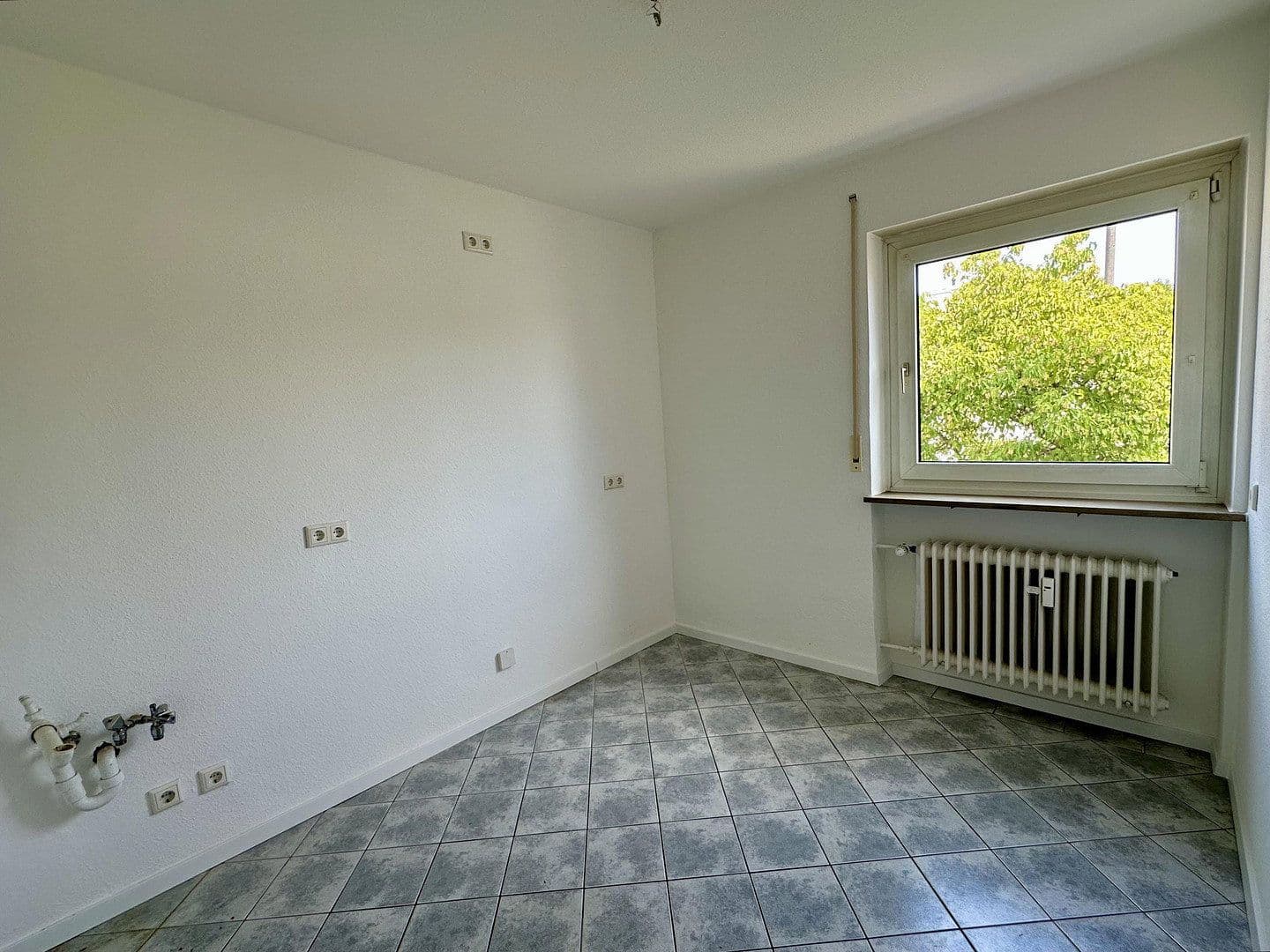 Pronájem bytu 2+kk 70 m², Thumenberger Weg 65, Nürnberg, Bavorsko Pronájem bytu 2+kk 70 m², Thumenberger Weg 65, Nürnberg, Bavorsko
