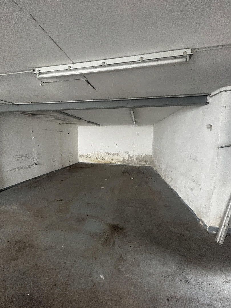 Pronájem nebytového prostoru 615 m², Winzingerstraße 37, Neustadt an der Weinstraße, Porýní-Falc Pronájem nebytového prostoru 615 m², Winzingerstraße 37, Neustadt an der Weinstraße, Porýní-Falc
