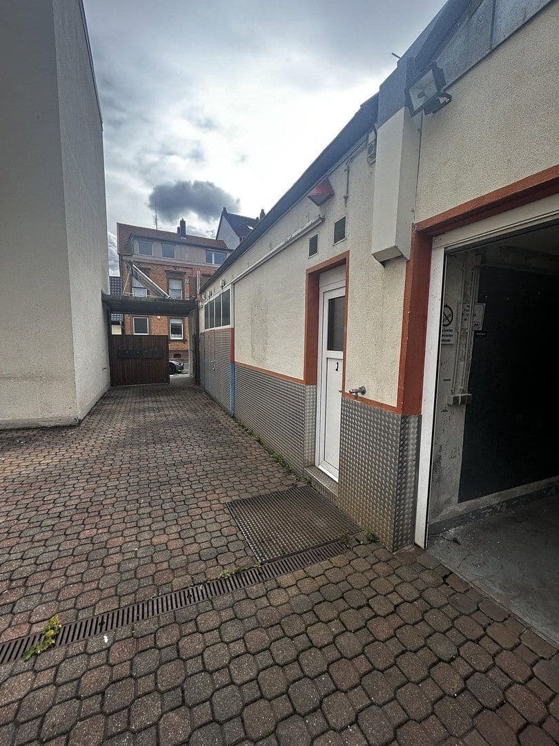 Pronájem nebytového prostoru 615 m², Winzingerstraße 37, Neustadt an der Weinstraße, Porýní-Falc Pronájem nebytového prostoru 615 m², Winzingerstraße 37, Neustadt an der Weinstraße, Porýní-Falc
