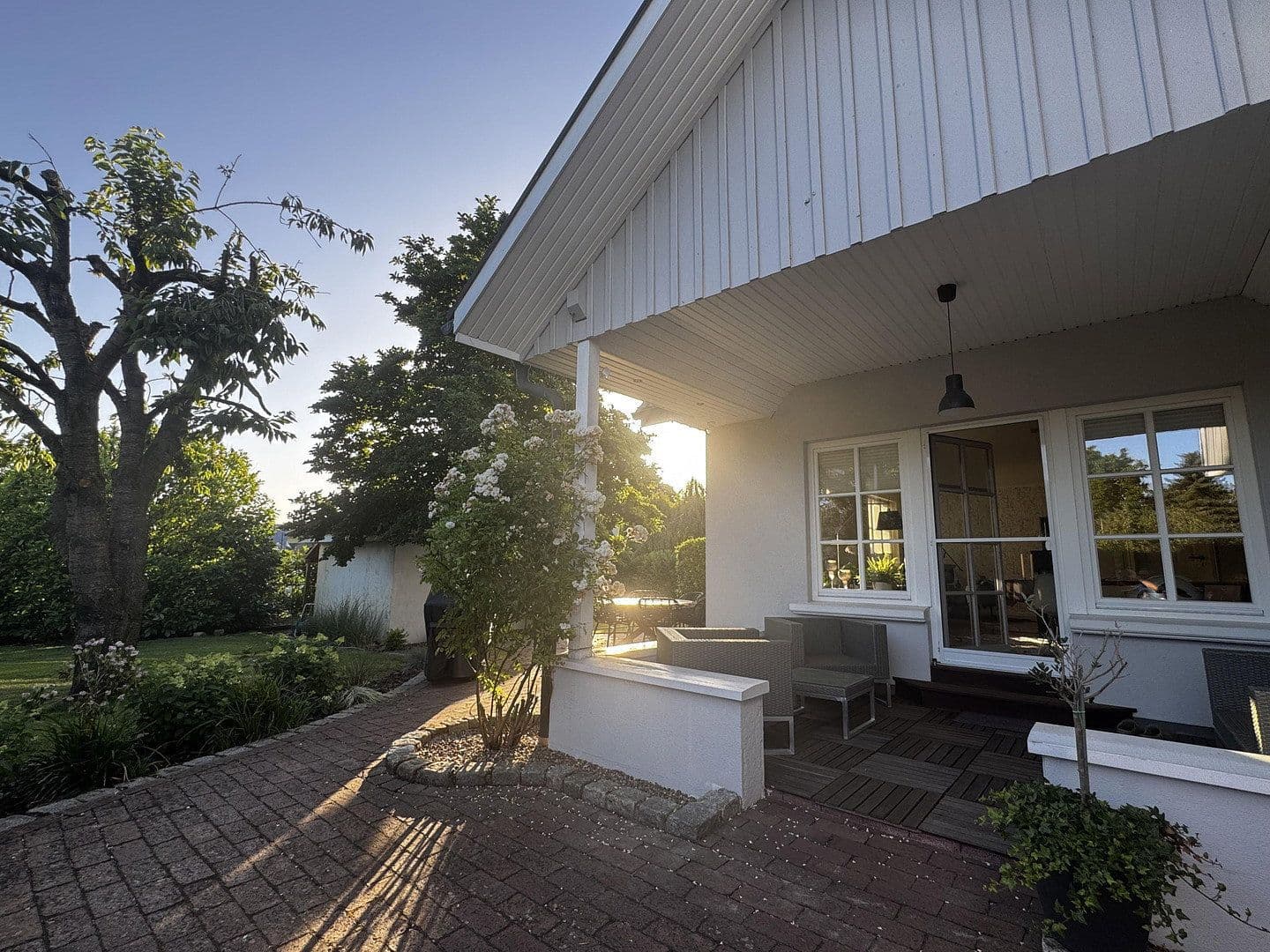 Prodej domu 125 m², pozemek 859 m², Grasberg, Dolní Sasko Prodej domu 125 m², pozemek 859 m², Grasberg, Dolní Sasko