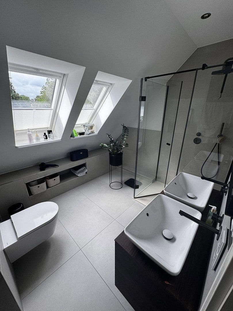 Prodej domu 125 m², pozemek 859 m², Grasberg, Dolní Sasko Prodej domu 125 m², pozemek 859 m², Grasberg, Dolní Sasko