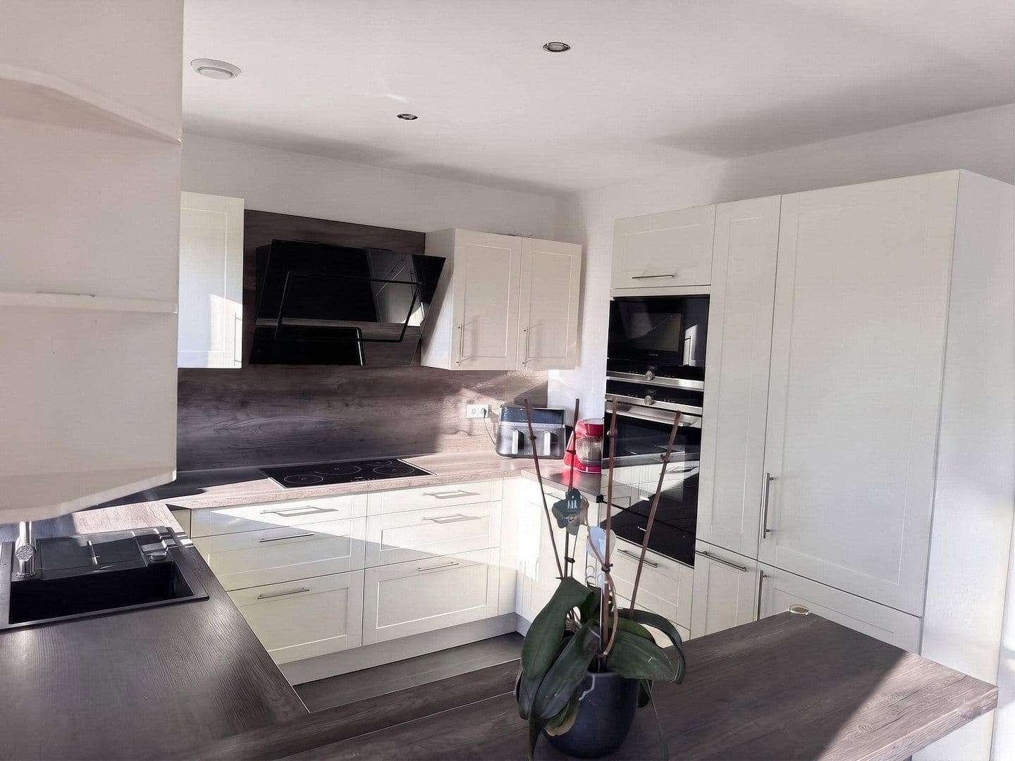 Prodej domu 141 m², pozemek 704 m², Oberhausen, Severní Porýní-Vestfálsko Prodej domu 141 m², pozemek 704 m², Oberhausen, Severní Porýní-Vestfálsko